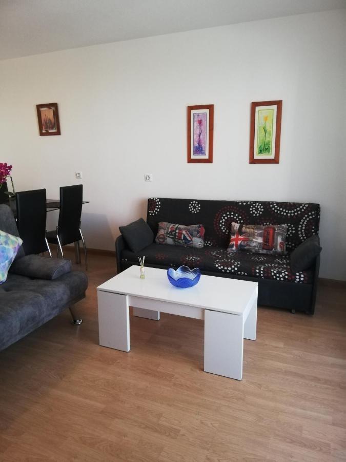 Apartamento En Primera Linea De Vera Playa Naturista! Luaran gambar