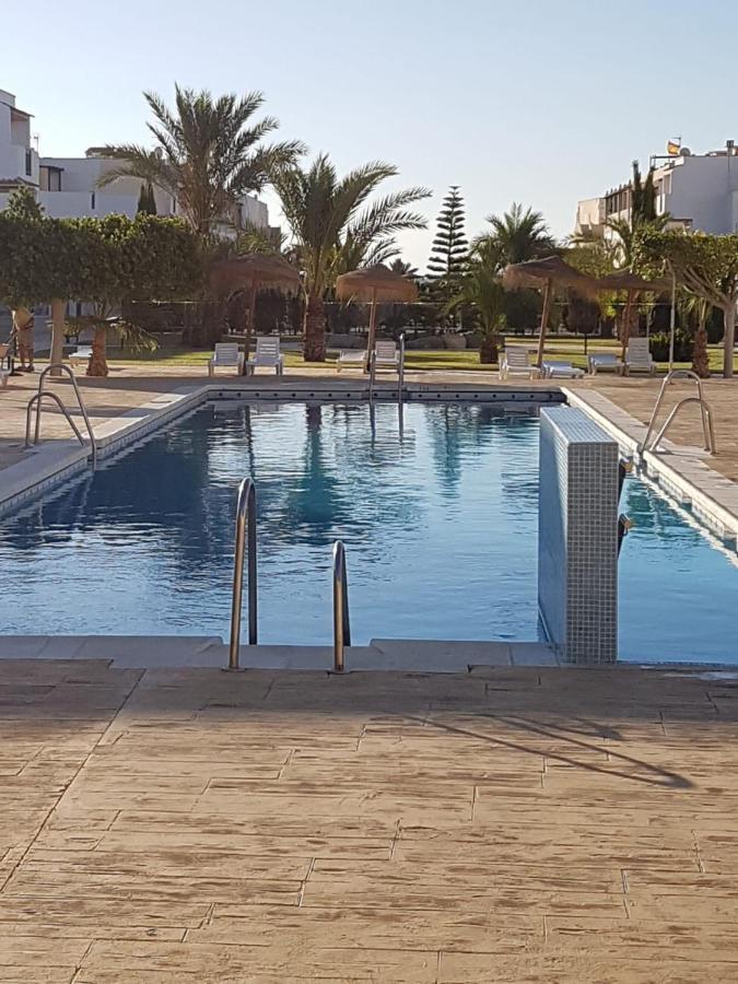 Apartamento En Primera Linea De Vera Playa Naturista! Luaran gambar